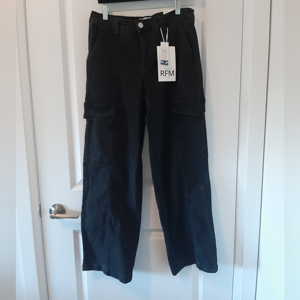 NWT High Rise Cargo Jeans